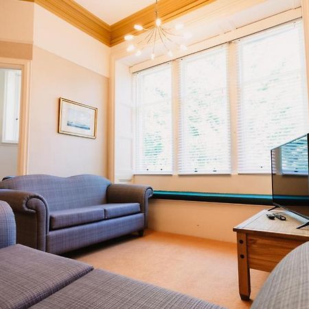 Atholl Apartment - A Unique Apartment In Countryside Park With Wifi And Access To Pool And Bar パース エクステリア 写真